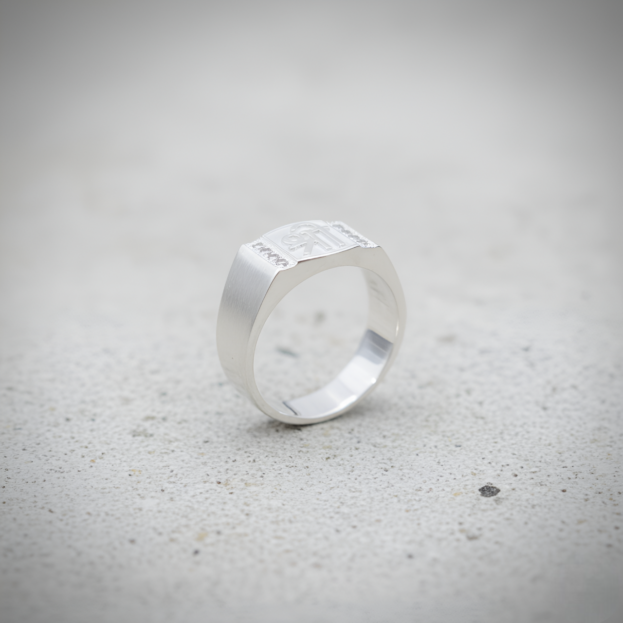 Silver Shree Designer Band with Stone Accents | Men's Silver Ring