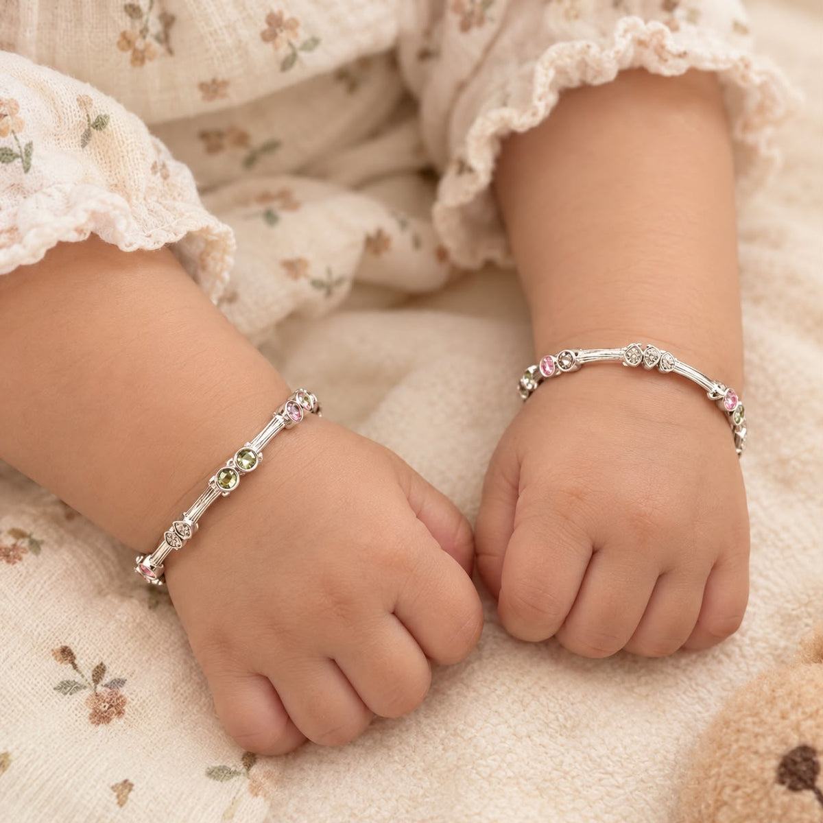 SILVER BABY BANGLE