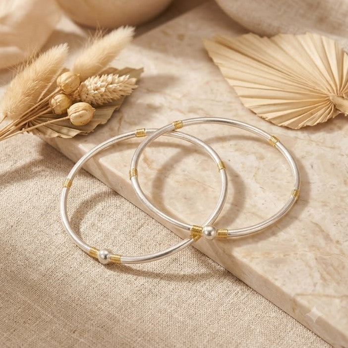 SILVER BANGLE
