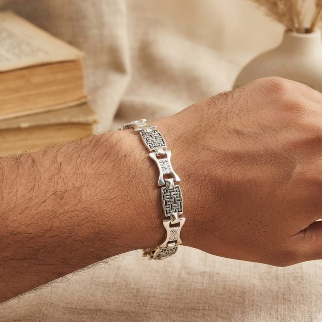 SILVER BRACELET