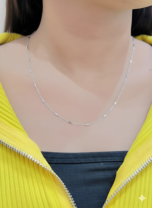 Silver Classic Daily Wear Chain for Women