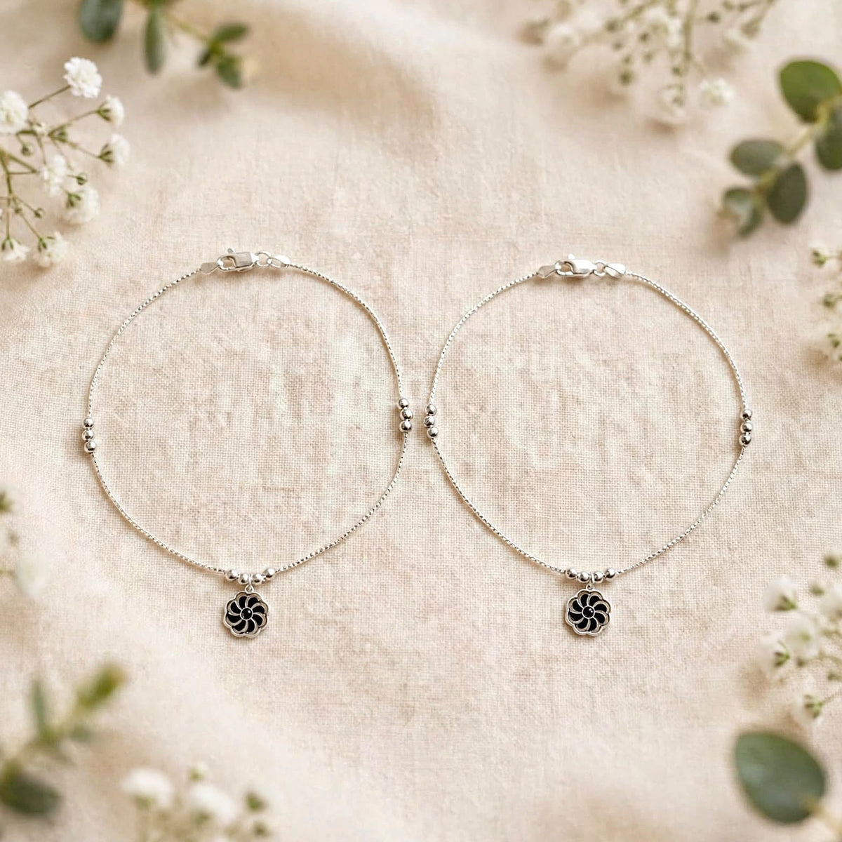 LIGHTWEIGHT SILVER PAYAL