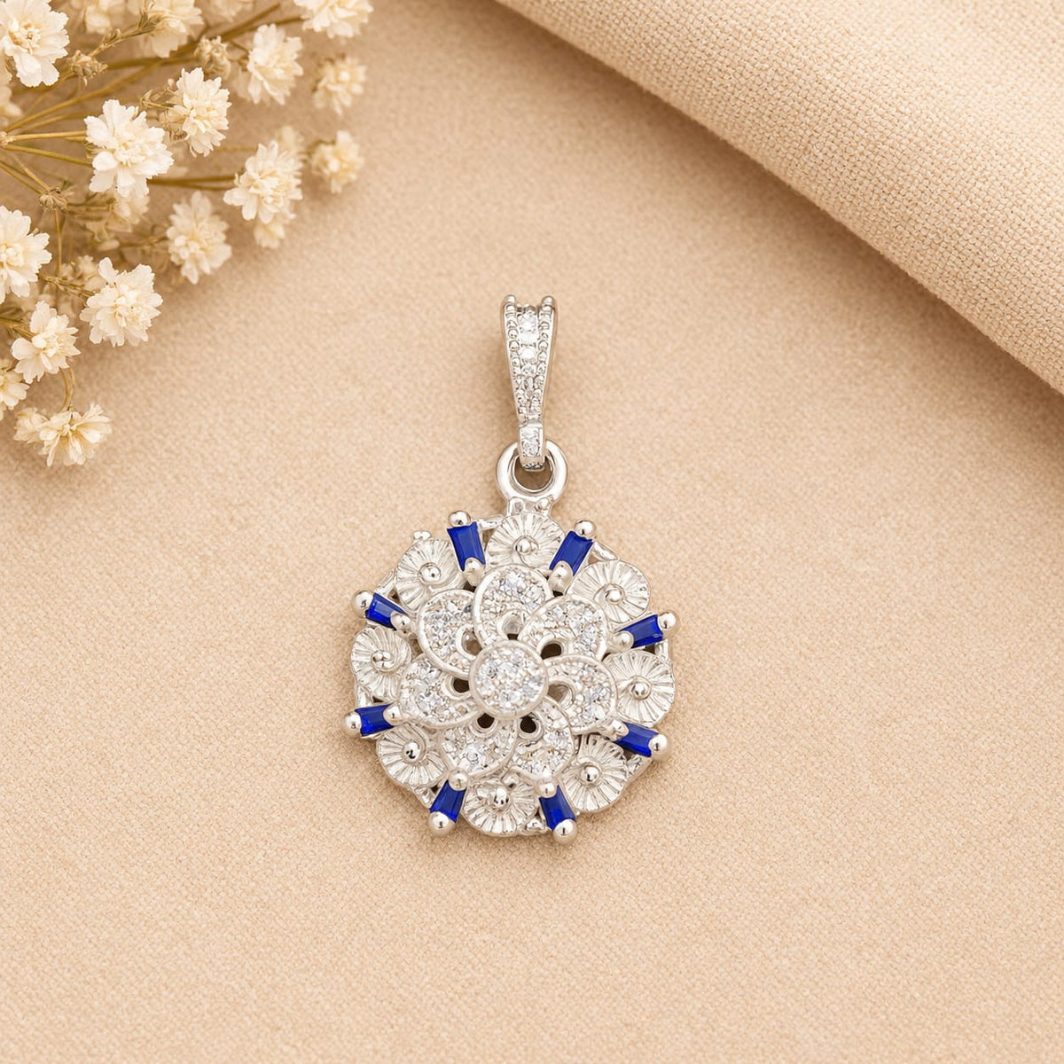 SILVER PENDANT