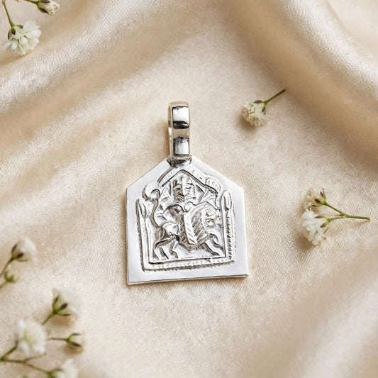 SILVER PENDANT