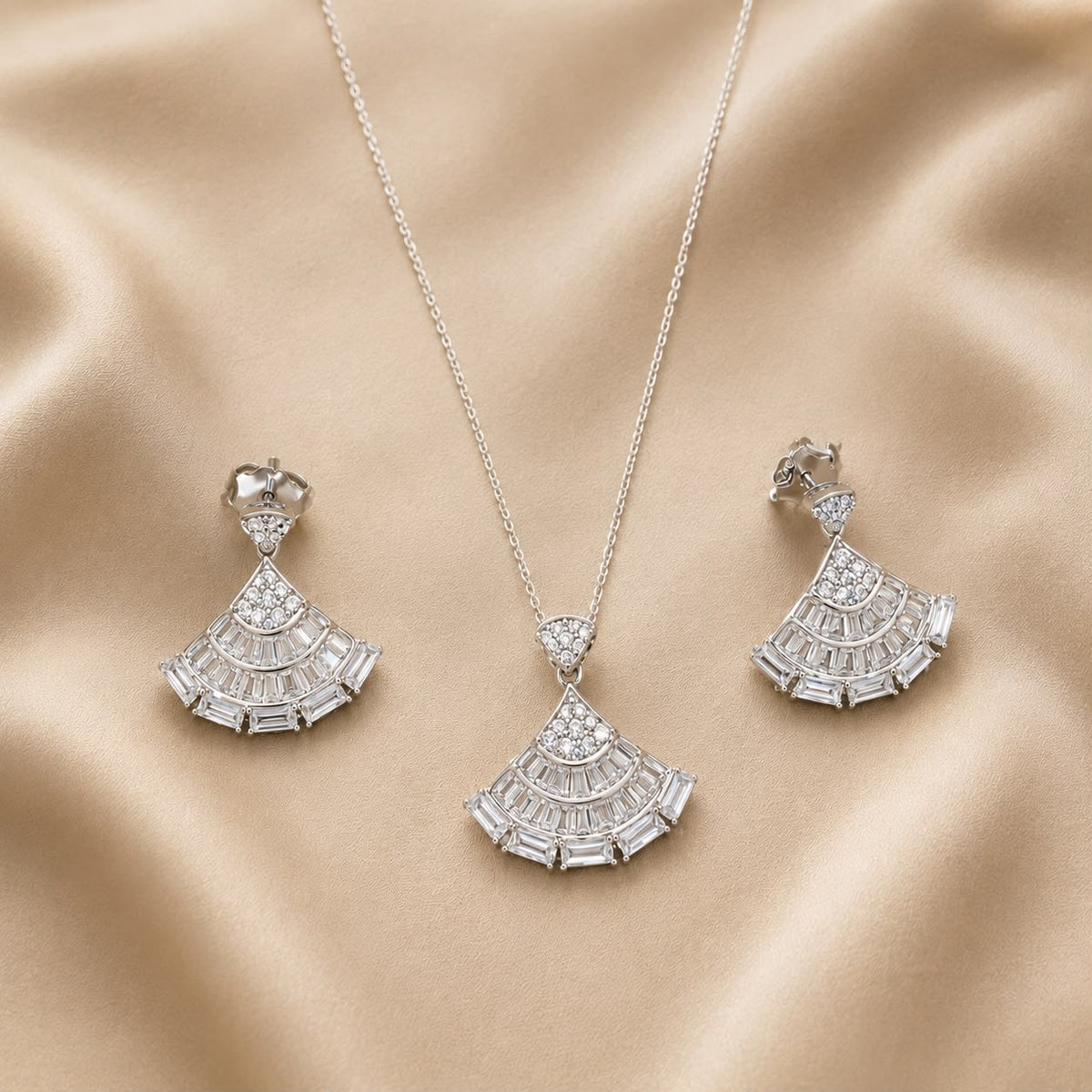 SILVER 92.5 CHAIN PENDANT