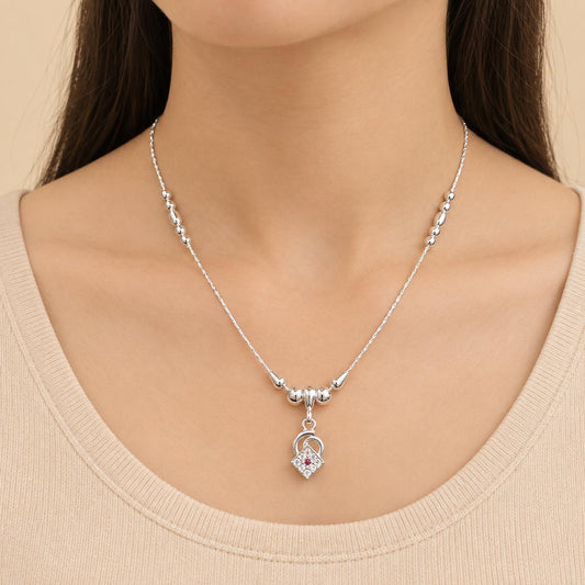 SILVER CHAIN PENDAT