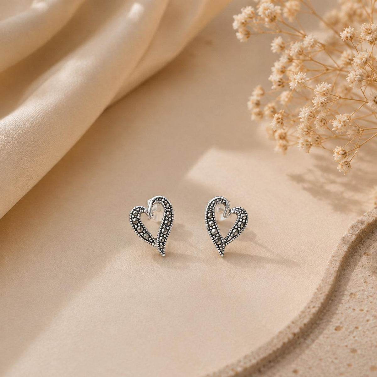 KOREAN HEART SILVER 92.5 TOPS