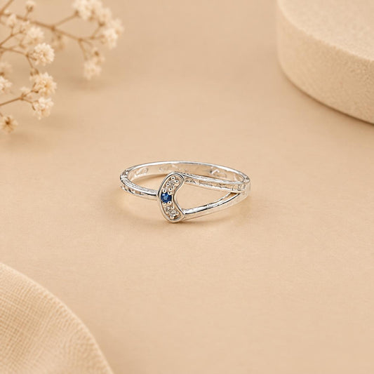LIGHTWEIGHT SILVER RING FOR GIRLS