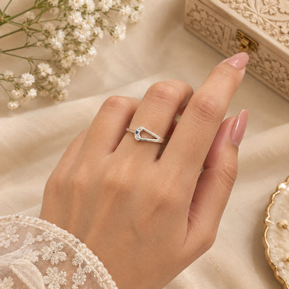 LIGHTWEIGHT SILVER RING FOR GIRLS