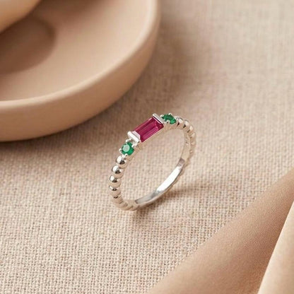 LIGHTWEIGHT SILVER RING
