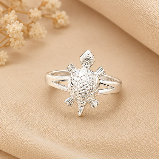 SILVER RING