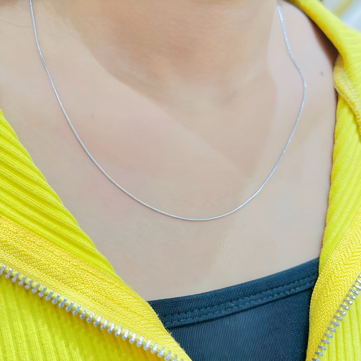 Elegant Silver Snake Chain for Women – Smooth Lightweight Chain