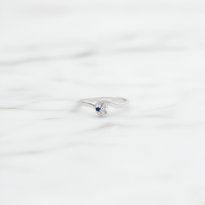 Silver Minimal Wave Design Lightweight Ring with Blue Accent | Women’s Silver Ring