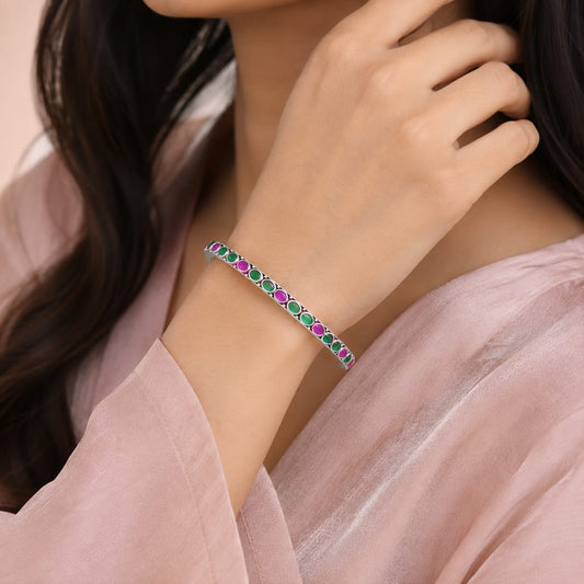 CUT STONE SILVER BANGLE