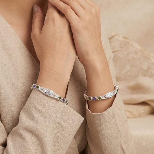 BEAUTIFULL STONE SILVER BANGLE